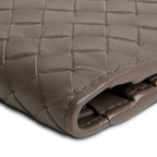 lpe-bttg-081226-22210-6