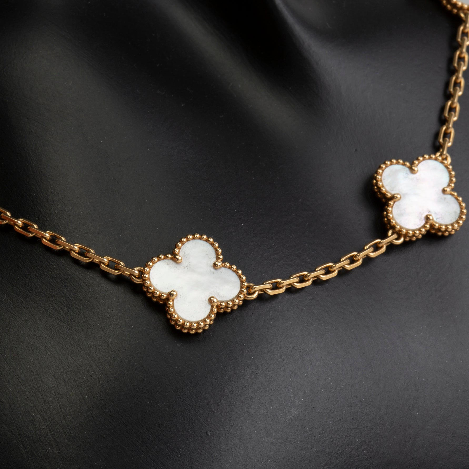 VAN CLEEF & ARPELS Vintage Alhambra 10 Motif Necklace - Mother of Pearl