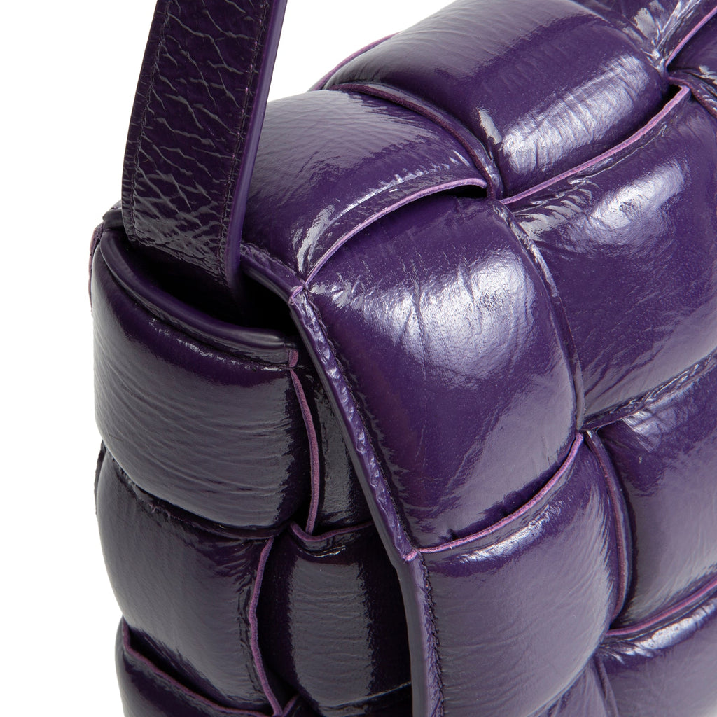 BOTTEGA VENETA Maxi Intrecciato Padded Cassette Shoulder Bag - Purple