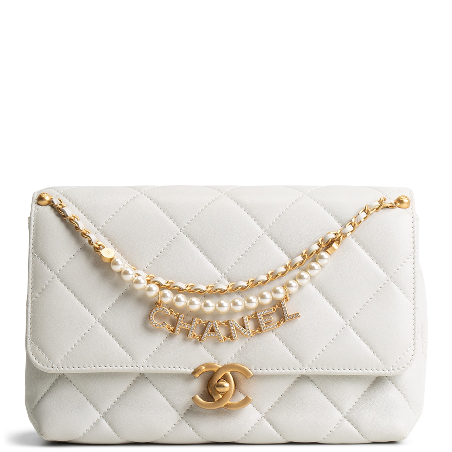 CHANEL CC Pearl Lambskin Quilted Flap Bag - Chalk White