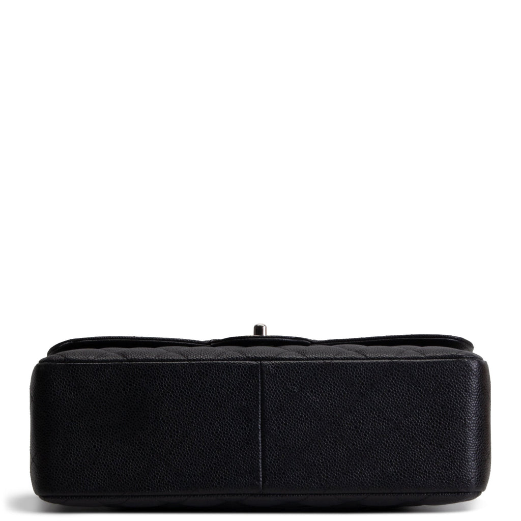 CHANEL Caviar Jumbo Double Flap - Black