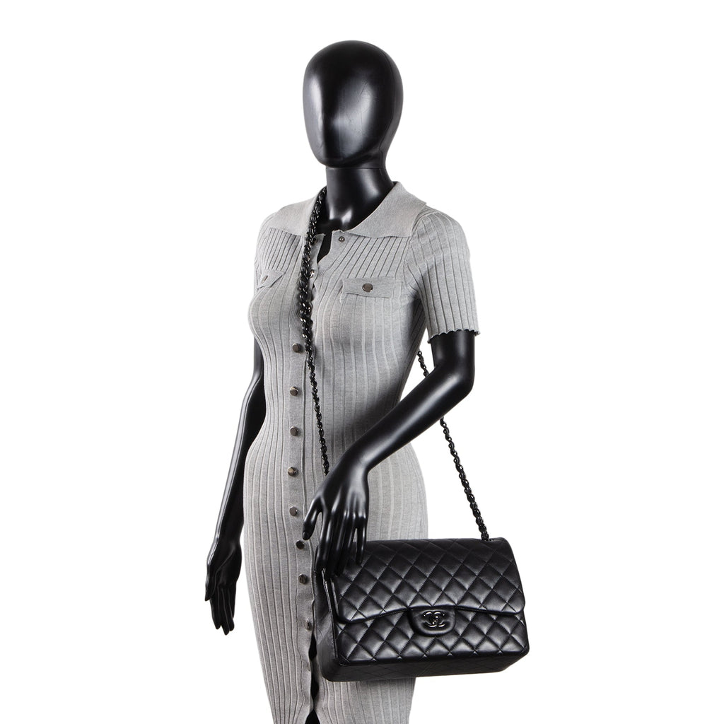 CHANEL Jumbo Double Flap So Black