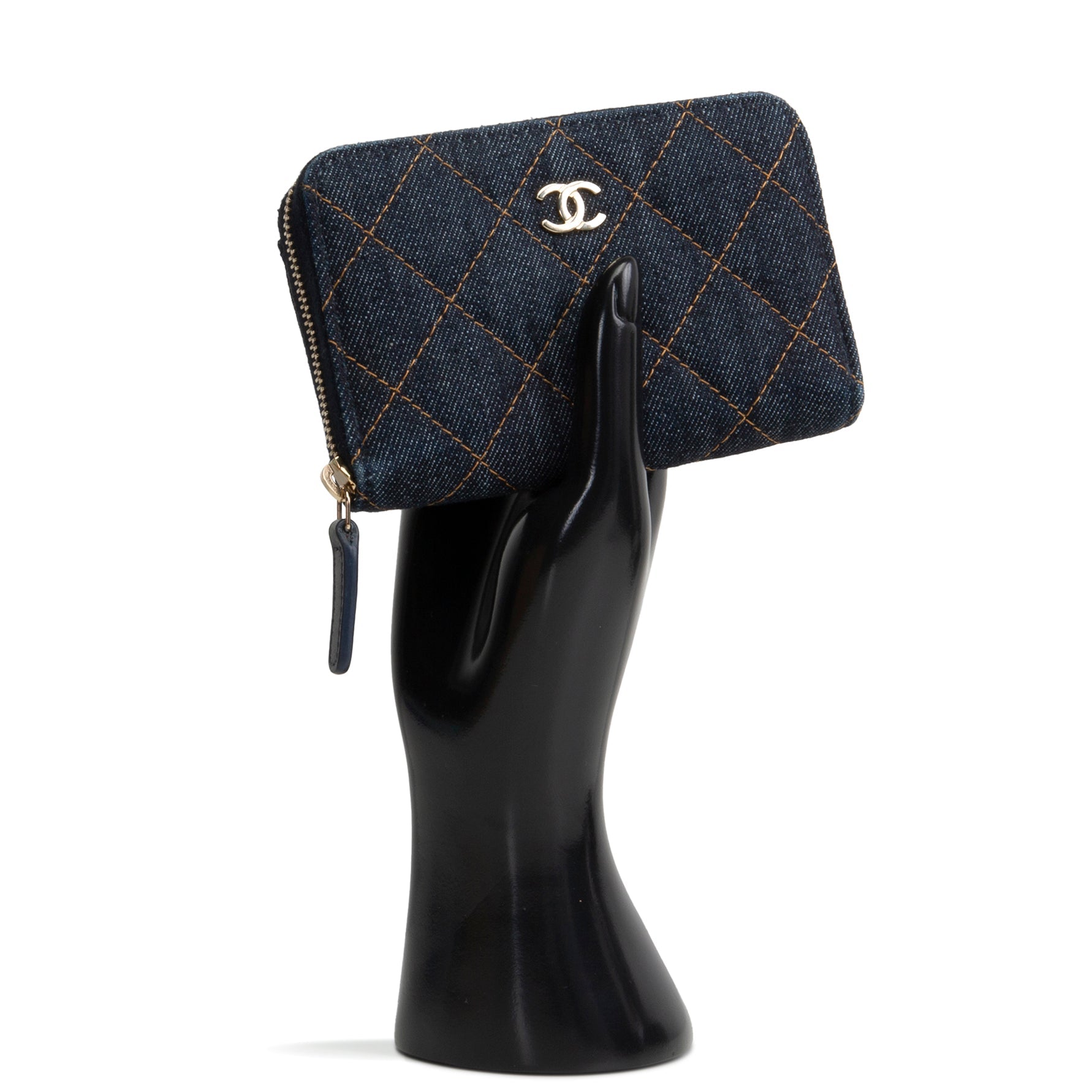 CHANEL 2026 Denim Coin Purse - Dark Wash Navy