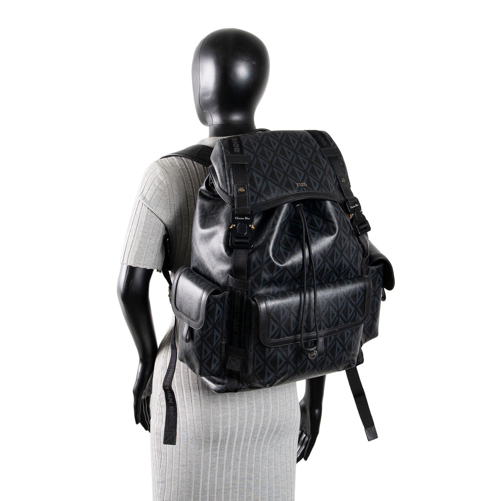 DIOR Men Hit The Road Backpack - CD Diamond Canvas