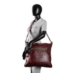 GUCCI Leather Crest Messenger - Burgundy