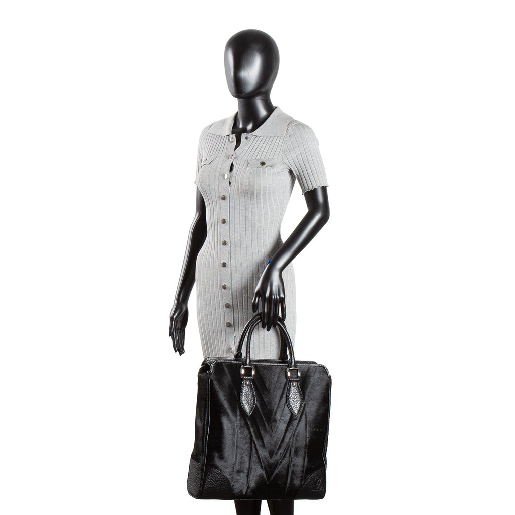 LOUIS VUITTON Cabas Whistler